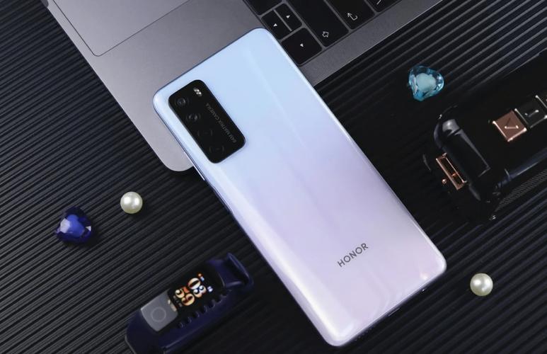 华为play4t和play4tpro有什么区别