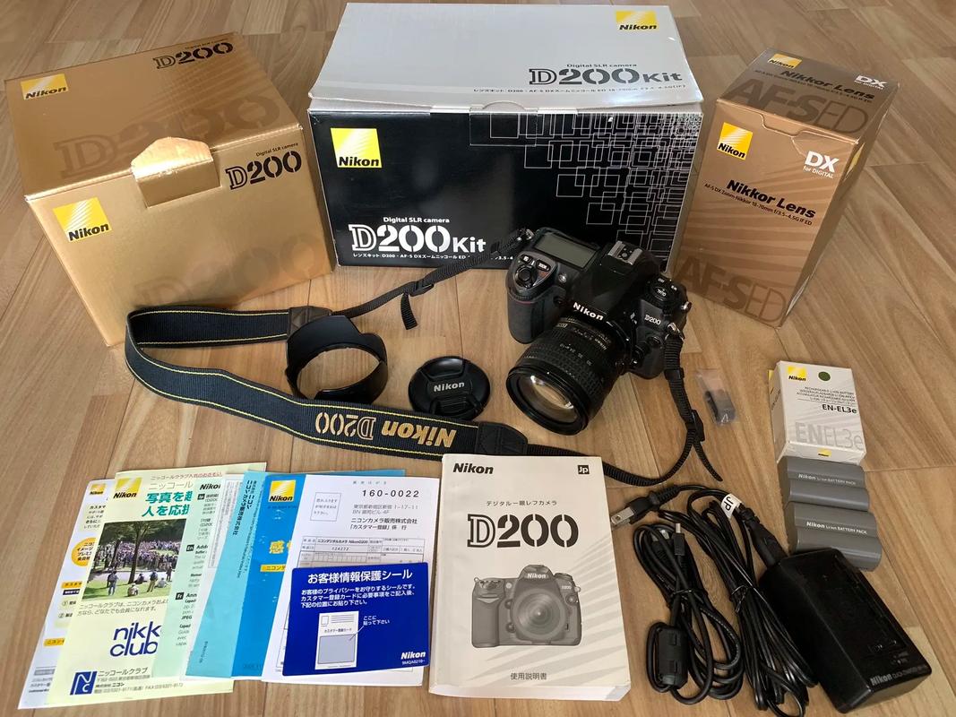 无比纠结买尼康D7000还是D5200D5200套机