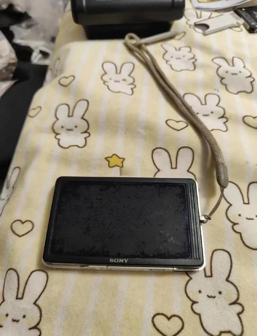 索尼T700的数码相机二手的要多少钱左右