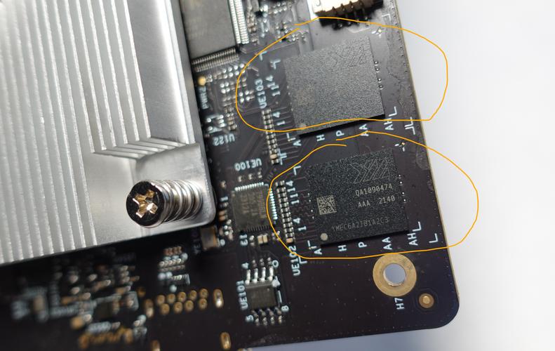 NAND与ROM有什么区别