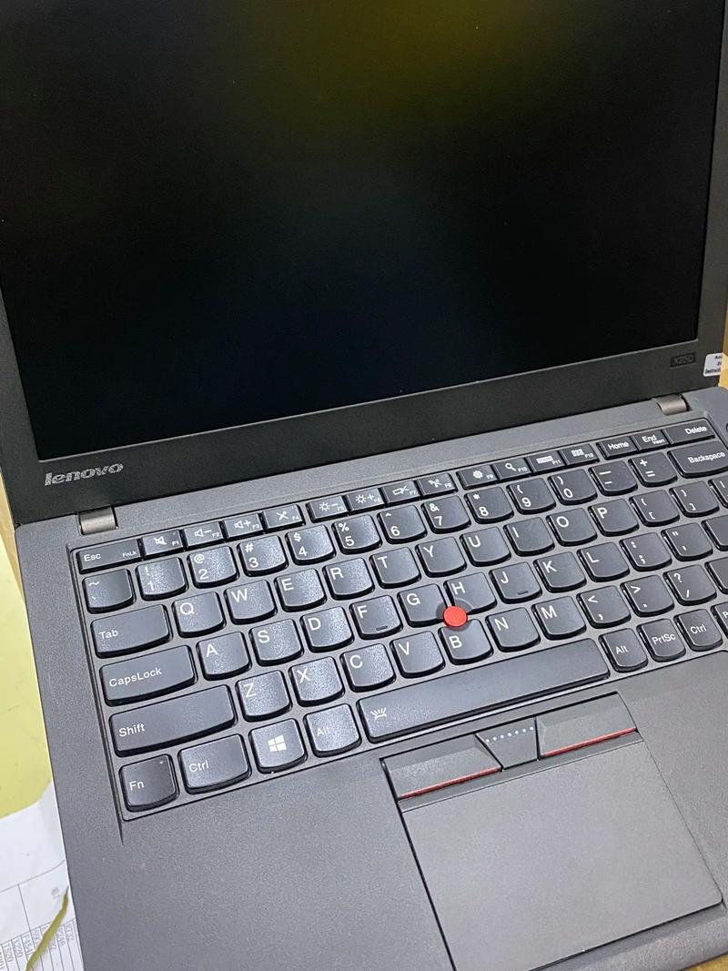 THINKPAD的E531怎么样?和联想Y系列相比呢?