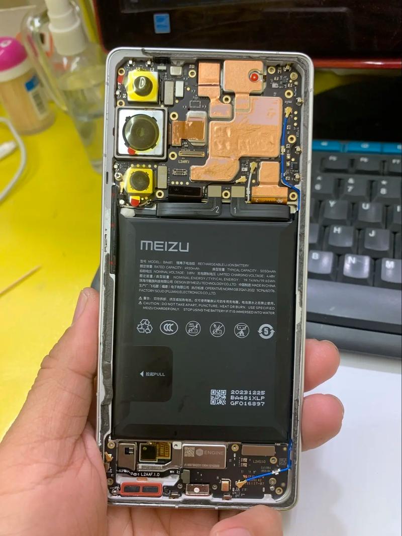 魅族官方网站买的手机可以到专卖店维修吗