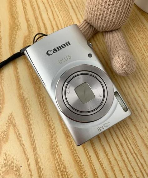 新买的佳能ixus70,电池第一次应该要充多久?