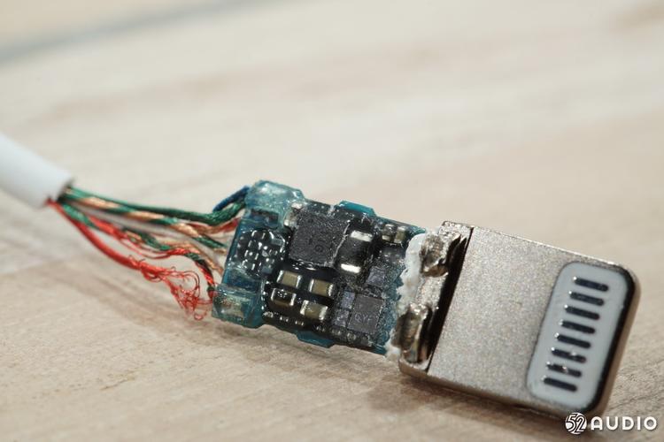 安卓机怎么用苹果扁头耳机?