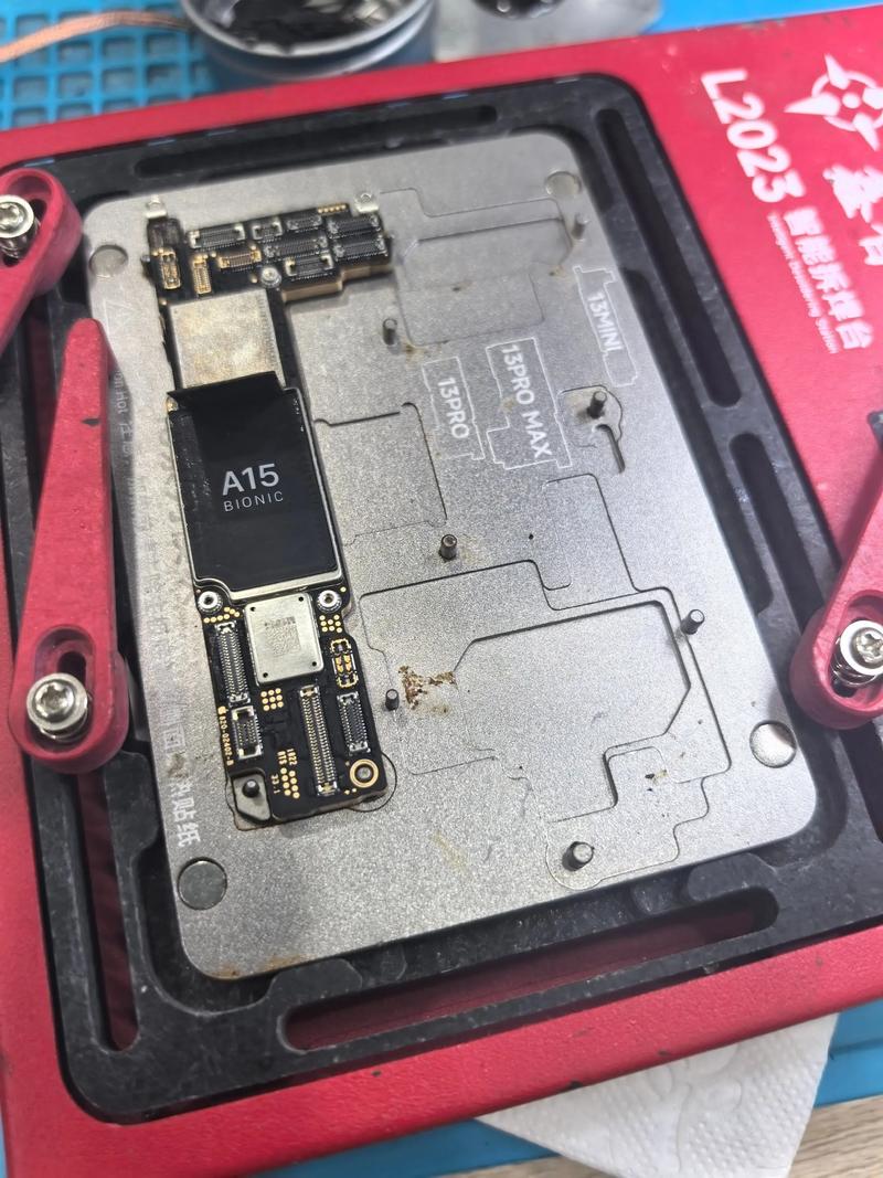 iPhone13在哪开启USB共享网络