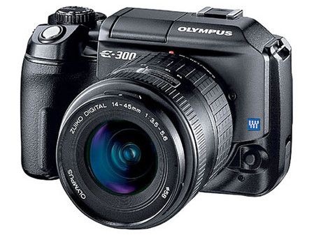 宾得kx网上热评,去比较d90也不逊色,费用差一半,看一大堆参数又不差...