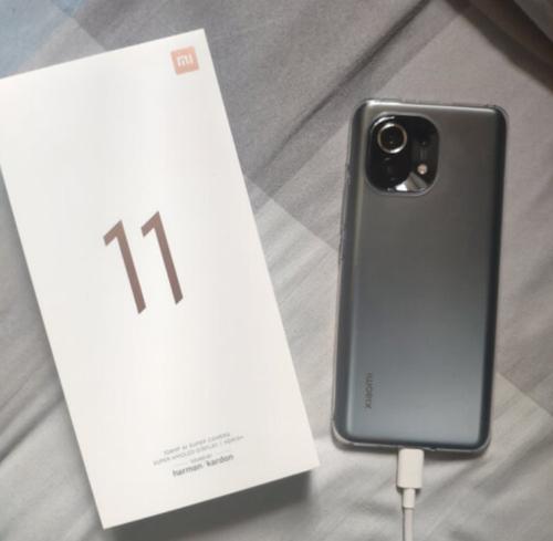 小米11手机费用多少?