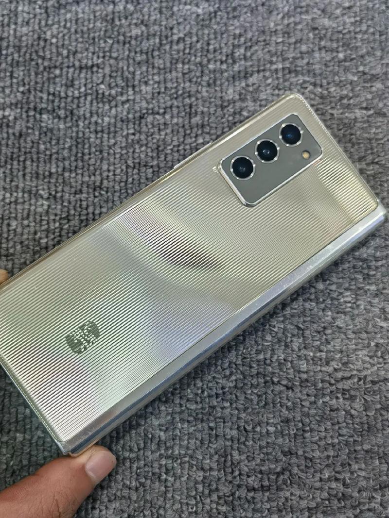 三星T879基本参数