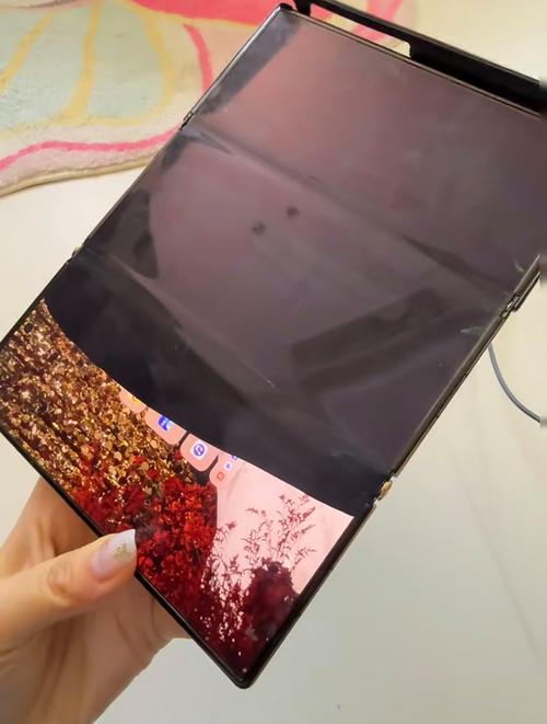 华为手机屏幕漏夜修复贵么