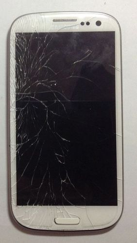 外屏碎了修要多少钱