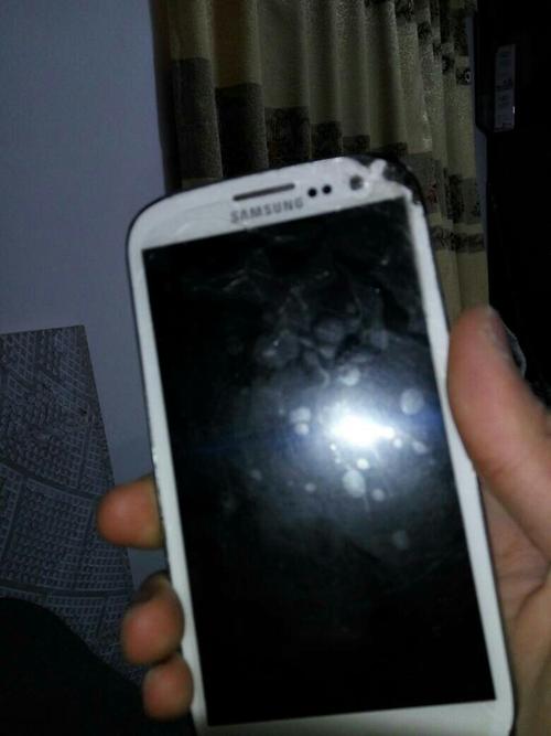 三星g9250换电池多少钱