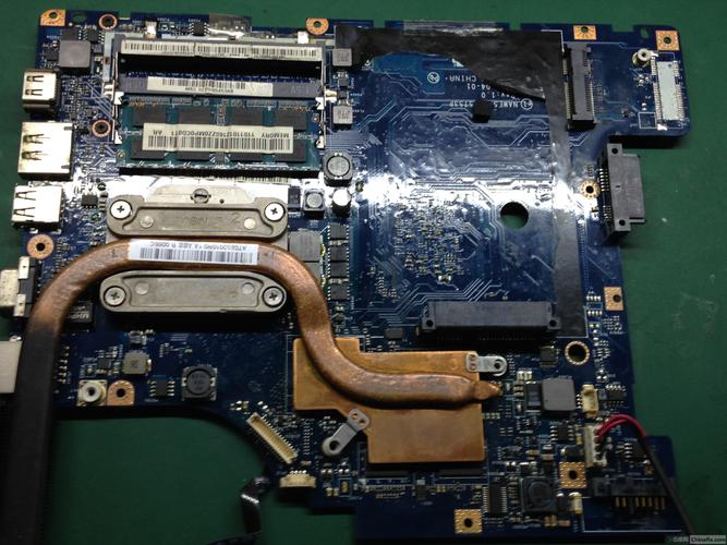 联想Z465的CPU和显卡可以升级吗?