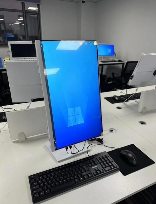 台式电脑一体机是什么意思台式电脑一体机