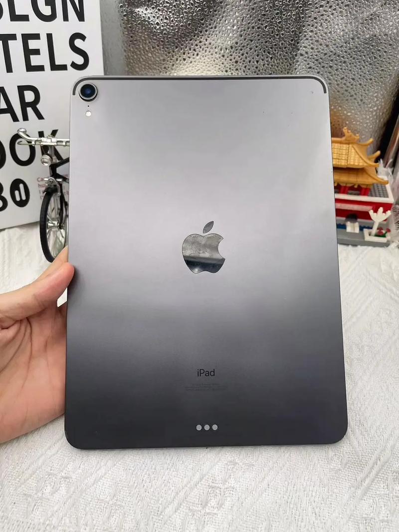 苹果ipad2018当时多少钱