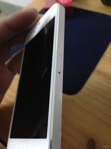 苹果5掉漆怎么办?维修费用高吗?