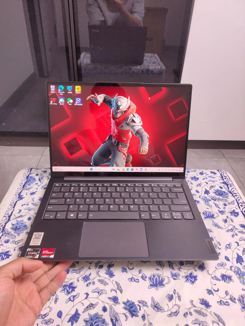 用于商务办公的笔记本电脑怎么选,预算充足