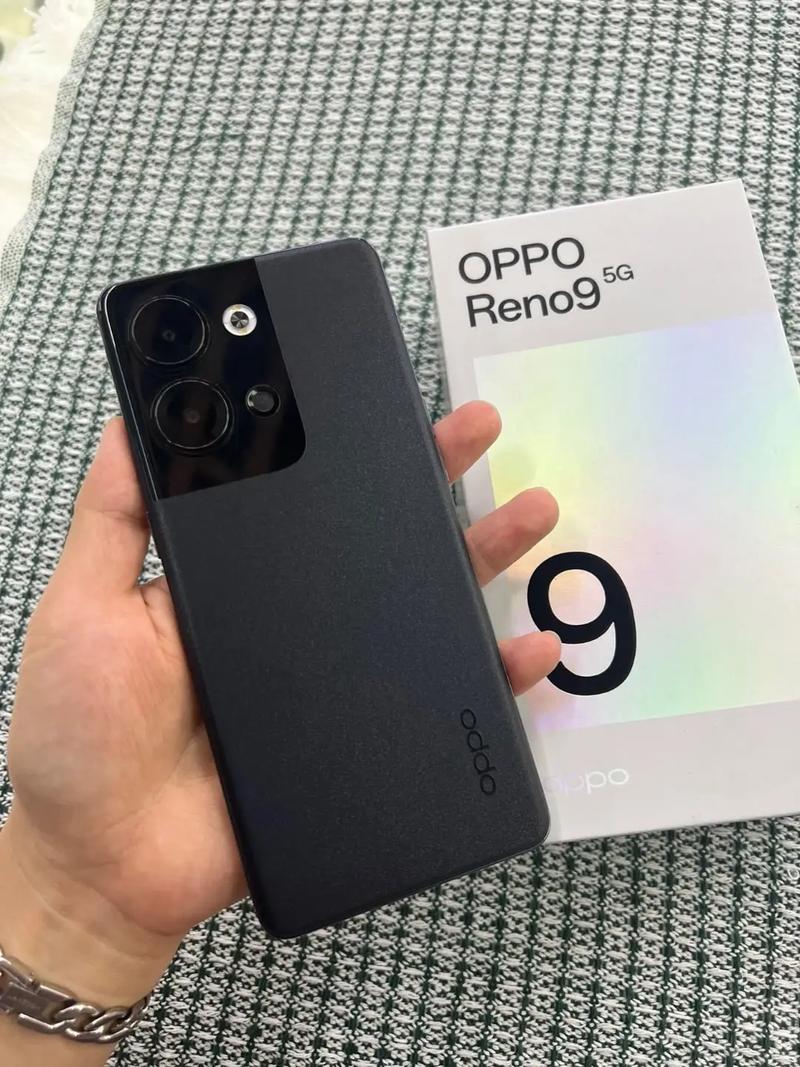 reno9pro和8pro买哪个好