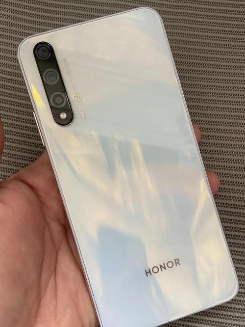 荣耀20和荣耀20s的区别