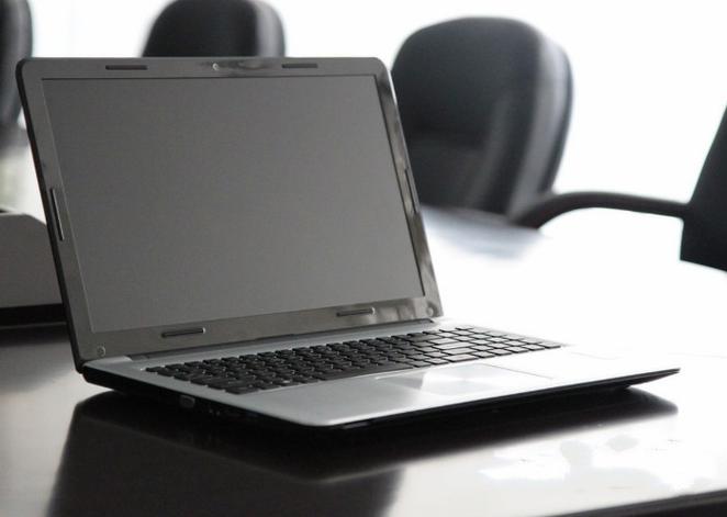 神舟战神k610D-i7D4这款电脑玩游戏怎么样?这么价位能不能买到更好的...