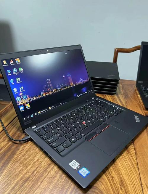 联想新科派tt495它的处理器是i3还是i5是哪一代的哪一年出的