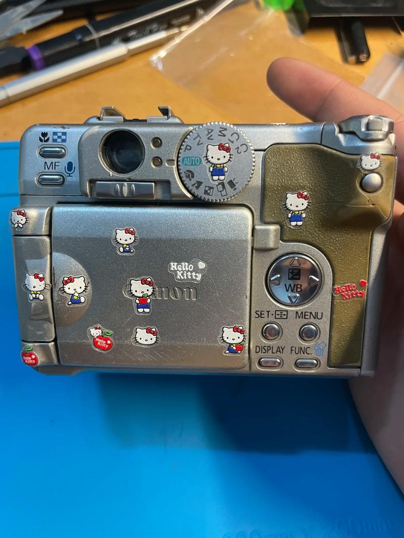 佳能A580.A720.IXUS70,哪款好,请高手推荐,谢谢。我是菜鸟