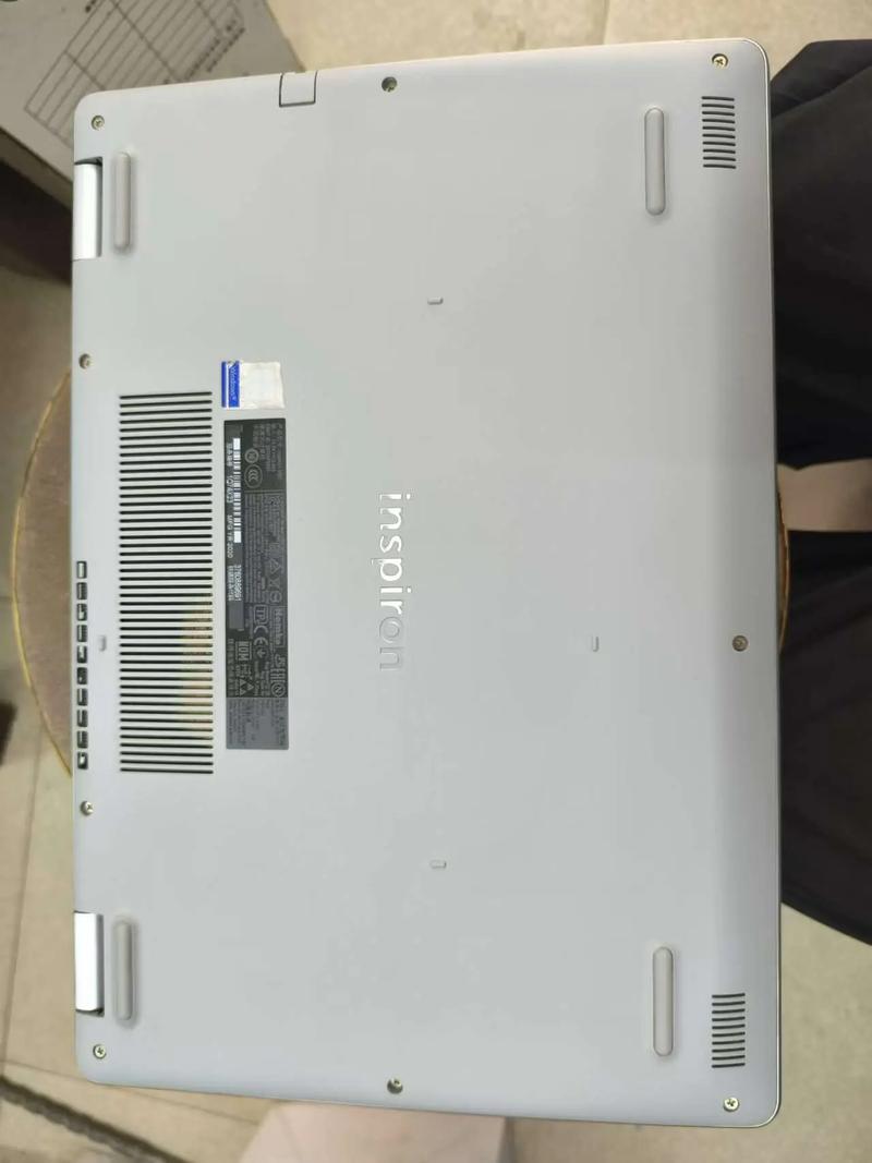 戴尔5590和5593这两个笔记本电脑哪个好?