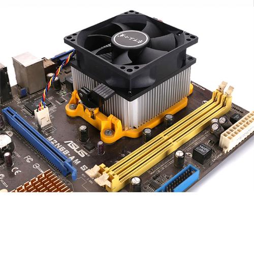 cpu散热器的风扇接口能不能通用?