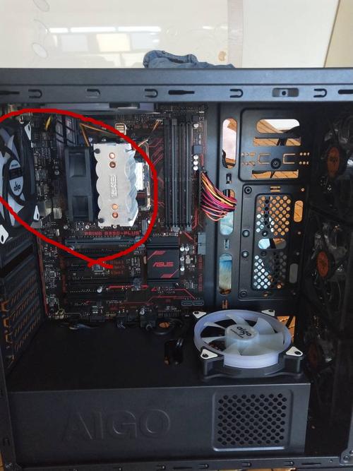 求助,关于CPU风扇的安装方向