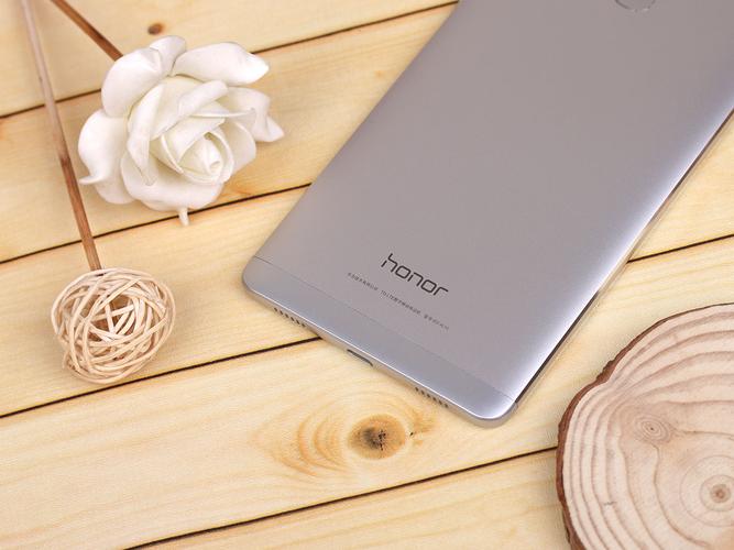 华为NOTE8性价比怎么样