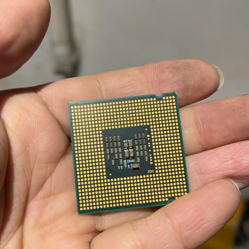 想知道14年前的四核处理器Q8300还能正常使用win10吗?