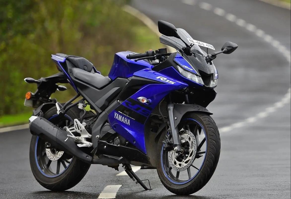 那些年曾惊艳了时光的手机设计,唯有iphone可望其项背