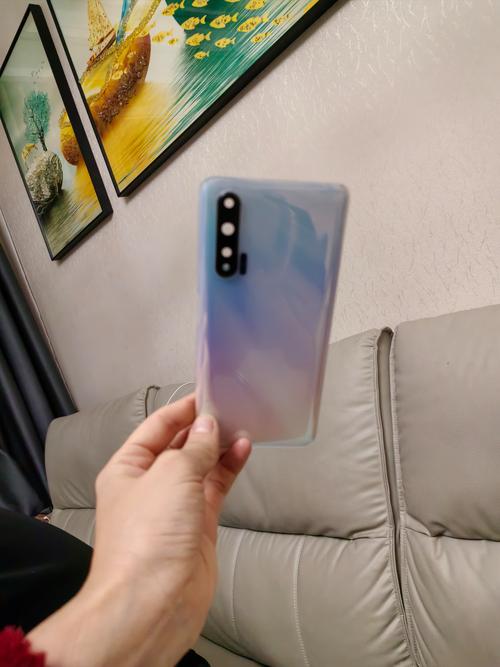 华为荣耀后盖怎么开