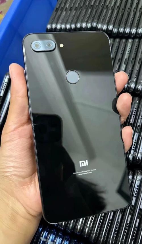 小米8青春版和魅族X8哪个好?实用评测分析