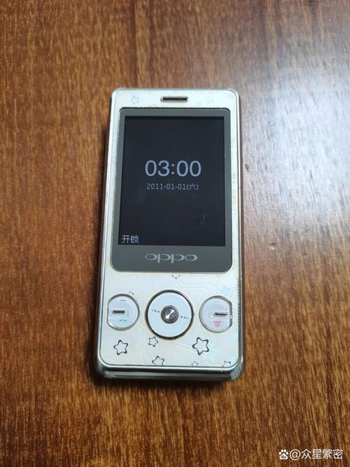 我买oppor1c8207有胶味是什么原因l?