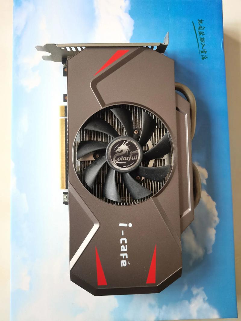 这样能安装七彩虹gtx750的显卡吗,怎么装