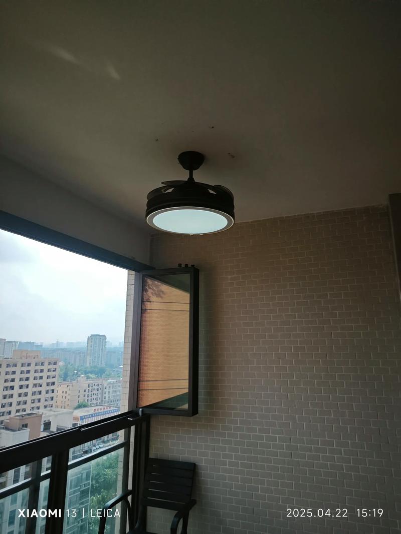 风扇灯在实际使用中到底实不实用,来说说真实体验?