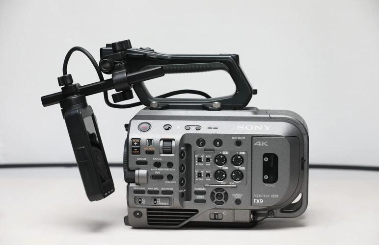 fx9索尼是什么cmos