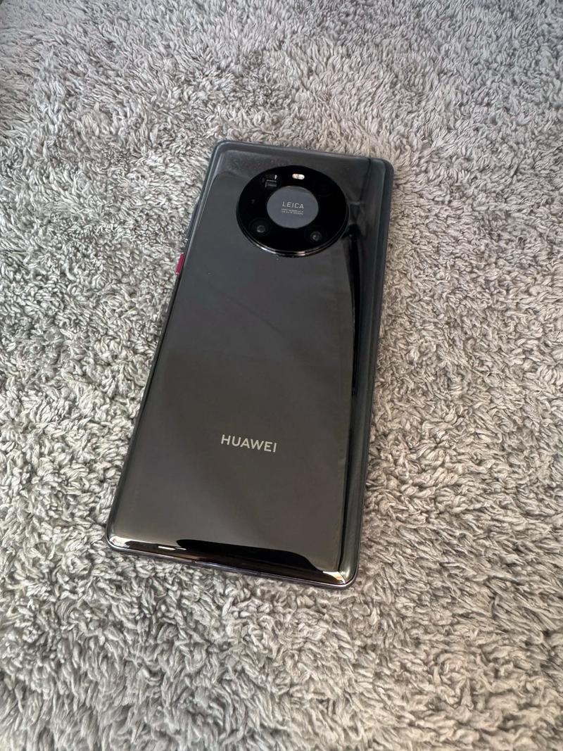 华为mate40pro多少钱现在?