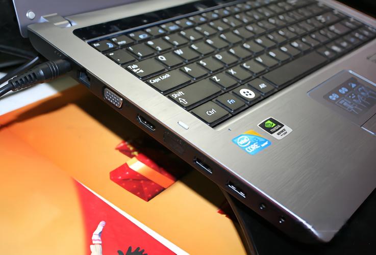 三星R429-DS0K笔记本能否安装64位的WIN7系统?有谁知道?