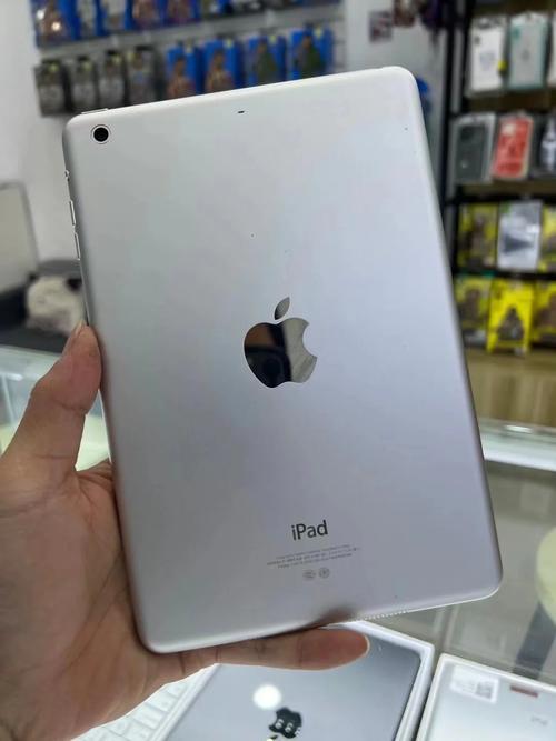 ipadmini2可以玩吃鸡游戏吗