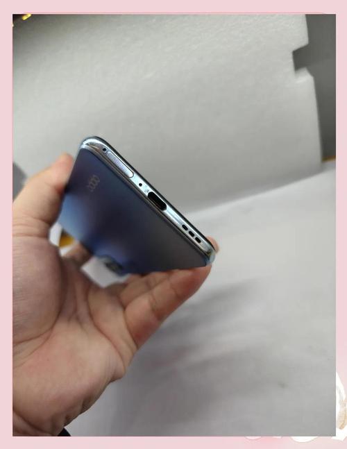 OPPOreno手机内屏坏了换的话到售后多钱?