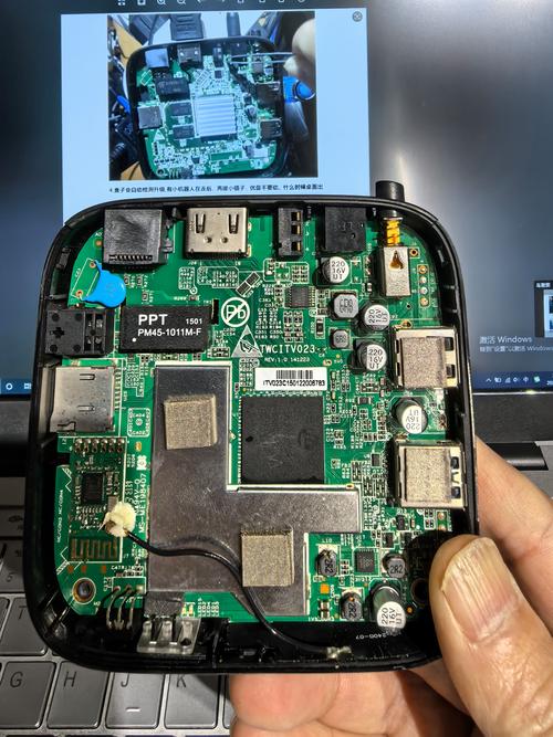 诺基亚E66手机介绍