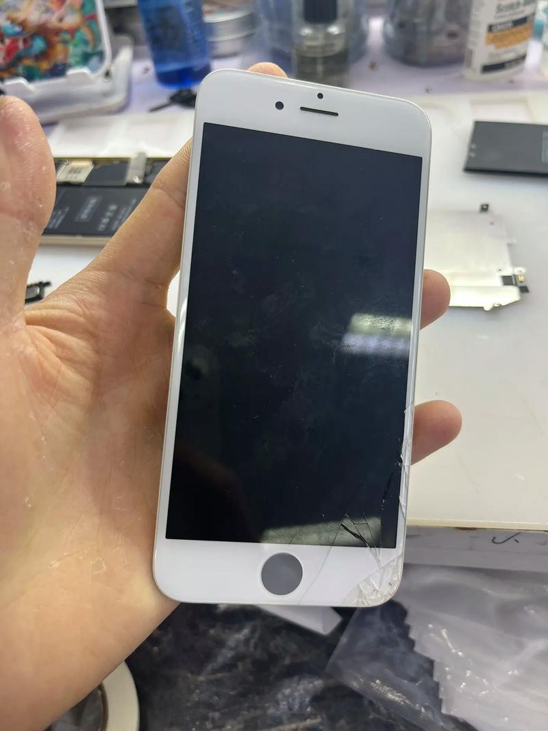 苹果6外屏碎了维修多少钱啊