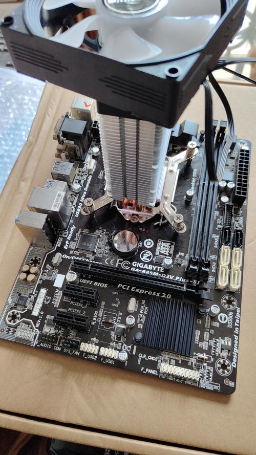 r9380超频能赶上gtx770吗