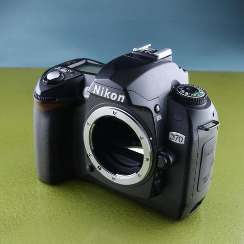 尼康D70的基本设备