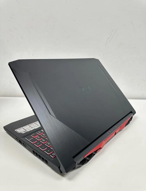 宏基暗影骑士3进阶版-游戏本中的黑马