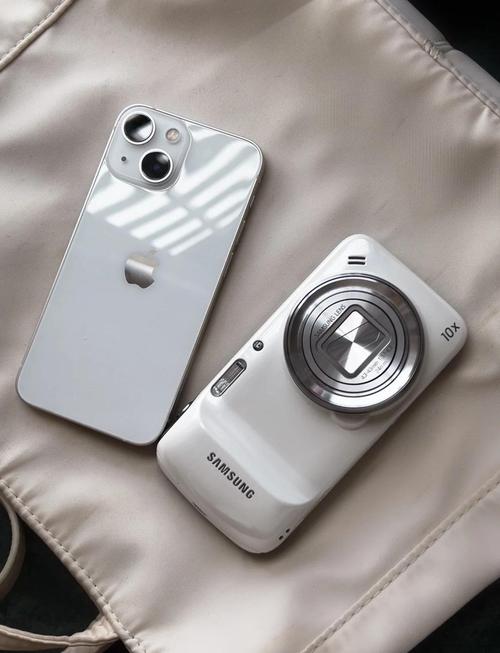 三星S4手机屏幕的特点与优势(探究三星S4手机屏幕的画质、尺寸和功能...