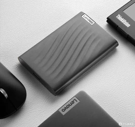 为什么我买的2TB移动硬盘插上只有1.8TB