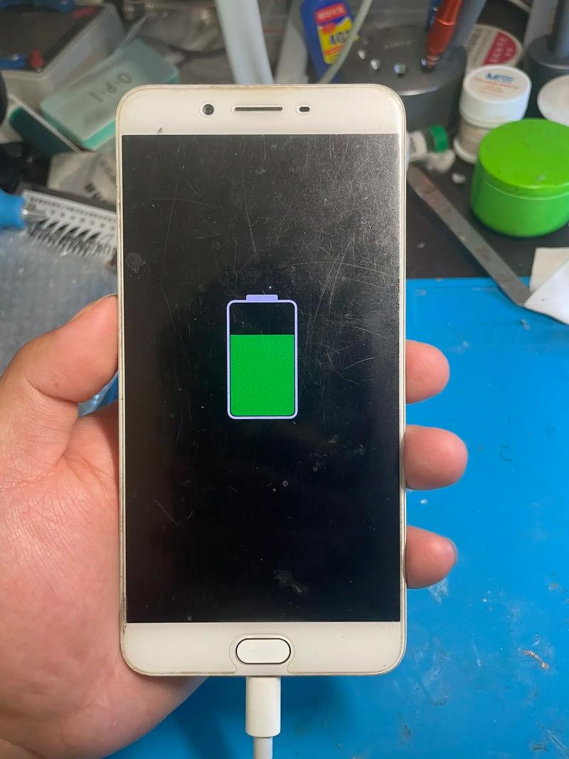 oppor7plus充不了电是什么原因?
