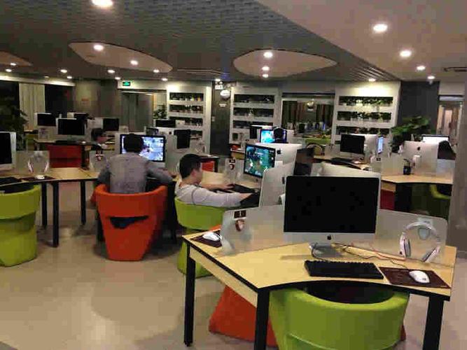 满配电脑大概多少现在我要配一台电脑大概多少钱